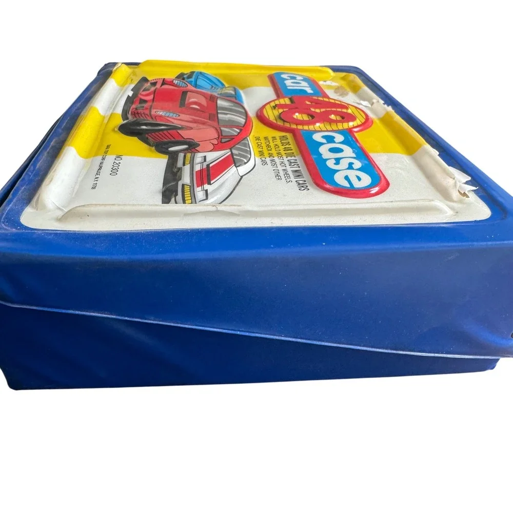 Vintage Tara Toy Corp 48 Car Case Vinyl Carrier with 22 Die Cast Cars No. 20300